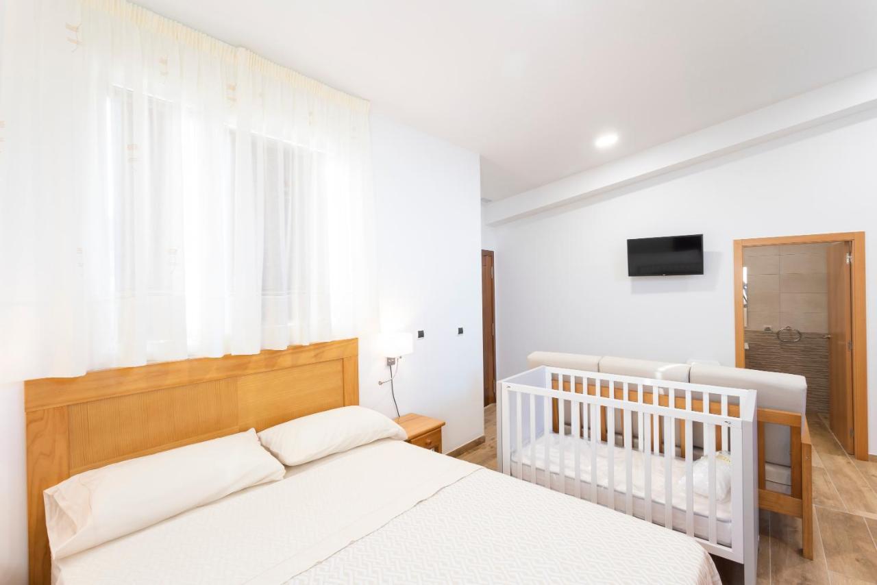 Hotel Donas E Cabaleiros Boqueixon Ngoại thất bức ảnh