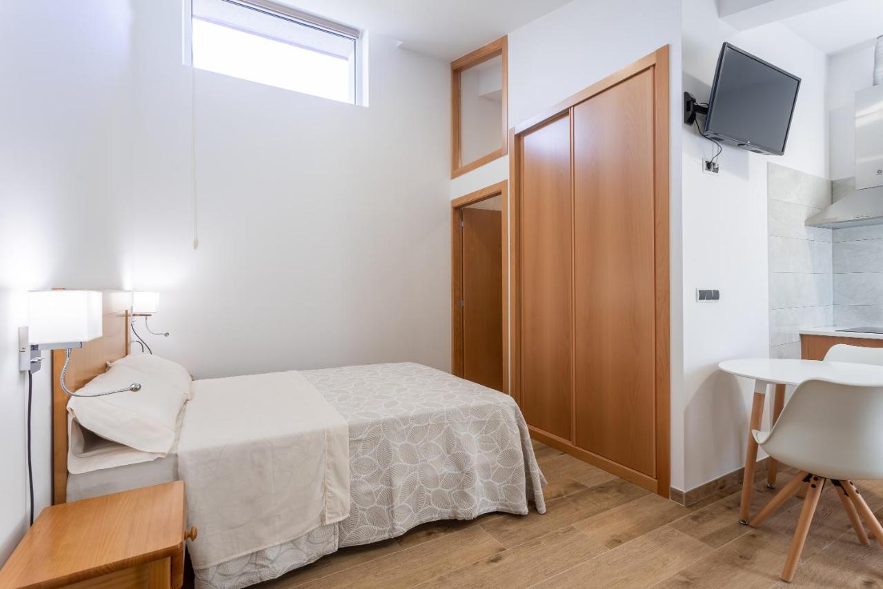 Hotel Donas E Cabaleiros Boqueixon Ngoại thất bức ảnh