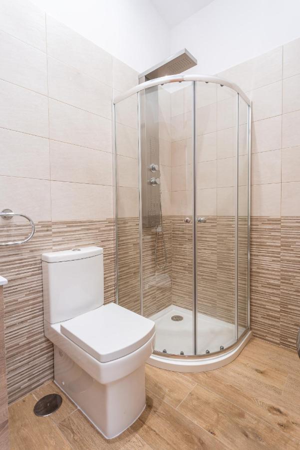 Hotel Donas E Cabaleiros Boqueixon Ngoại thất bức ảnh